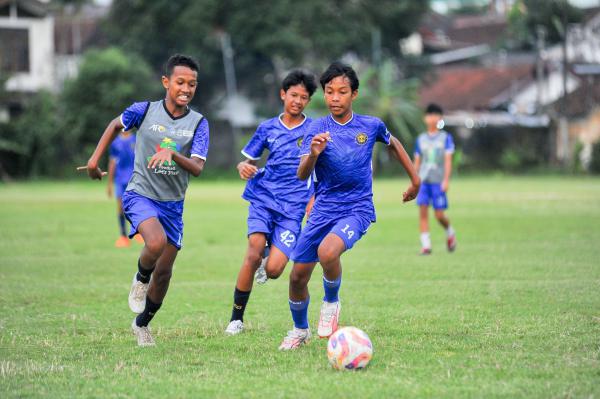 Latihan Perdana di Bulan Ramadhan – foto 5