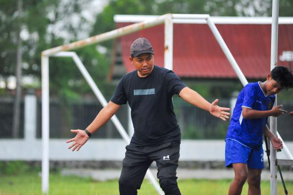 Pertandingan Persahabatan MU U-14 vs Persiba Development – foto 3