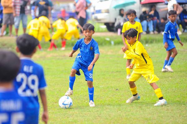 Festival Grassroots HUT ke-4 Mataram Utama FC – foto 11