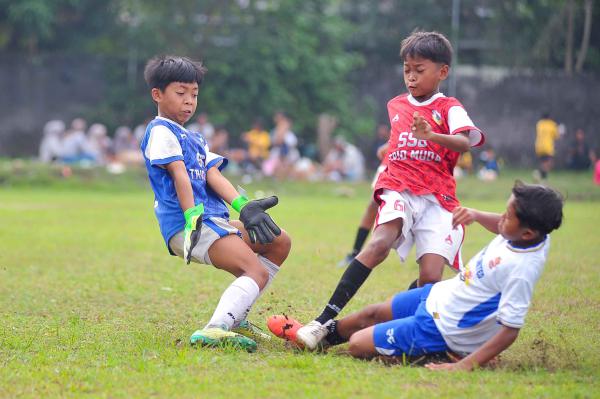 Festival Grassroots HUT ke-4 Mataram Utama FC – foto 12