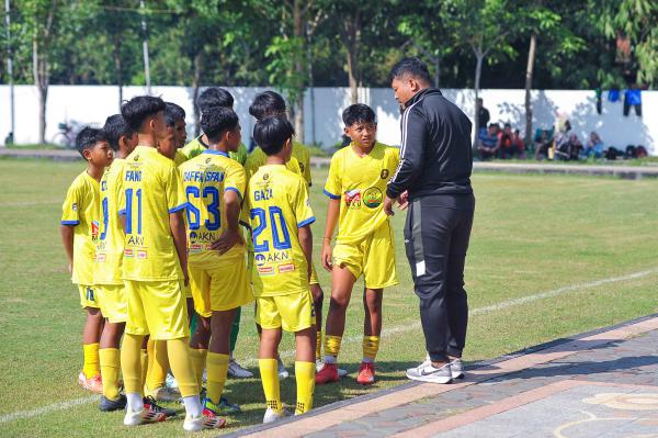 JIF vs MUFC di Piala Soeratin U-13 – foto 1