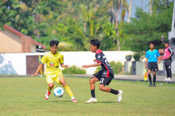 JIF vs MUFC di Piala Soeratin U-13 – foto 8