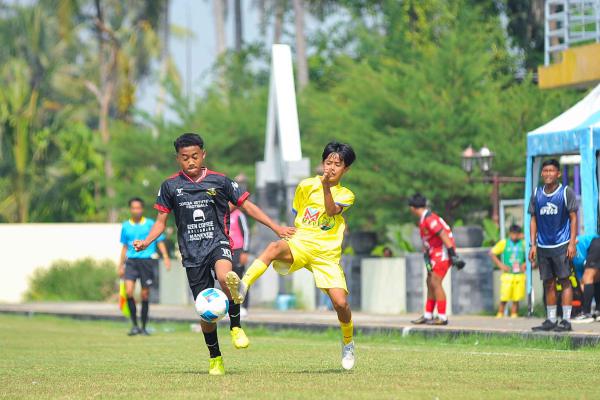 JIF vs MUFC di Piala Soeratin U-13 – foto 12