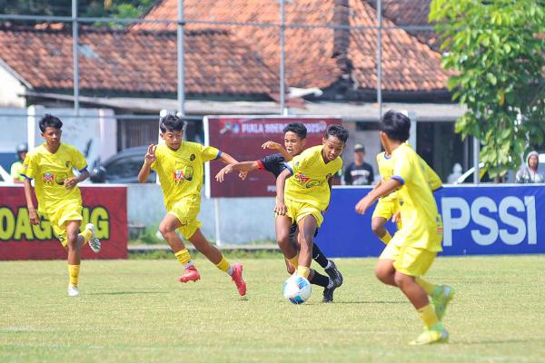 JIF vs MUFC di Piala Soeratin U-13 – foto 13