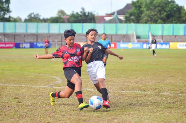Piala Pertiwi U-14 MU Jelita vs SNC Akademi – foto 14